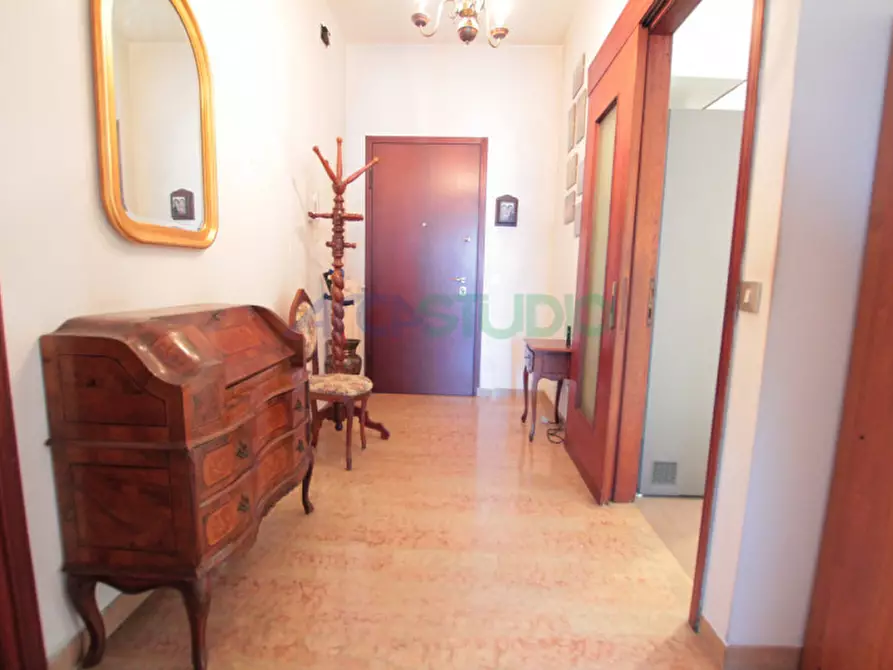 Immagine 10 di Appartamento in vendita  in Corso Santi Felice e Fortunato a Vicenza