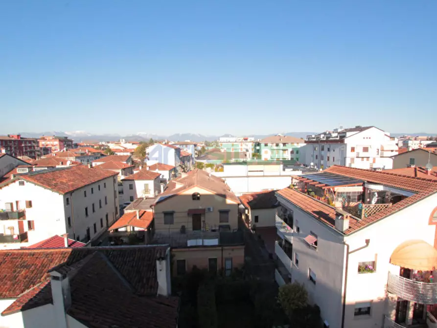 Immagine 42 di Appartamento in vendita  in Corso Santi Felice e Fortunato a Vicenza