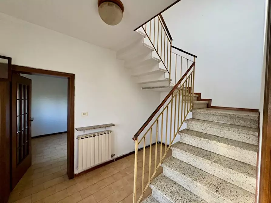 Immagine 4 di Casa indipendente in vendita  a Giacciano Con Baruchella