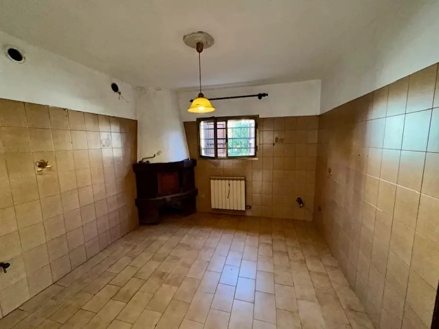 Immagine 6 di Casa indipendente in vendita  a Giacciano Con Baruchella