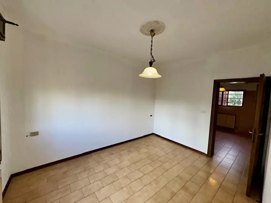 Immagine 7 di Casa indipendente in vendita  a Giacciano Con Baruchella