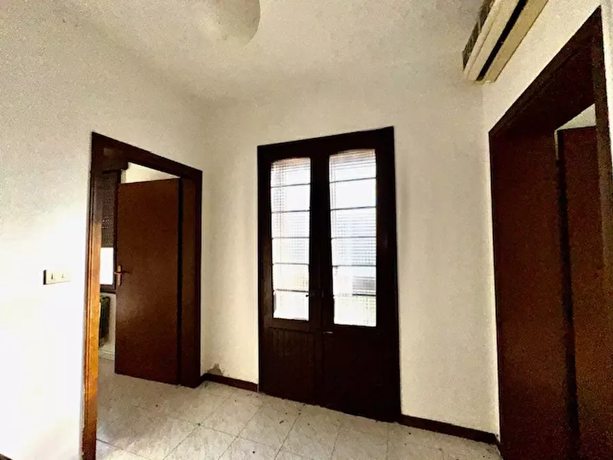 Immagine 12 di Casa indipendente in vendita  a Giacciano Con Baruchella