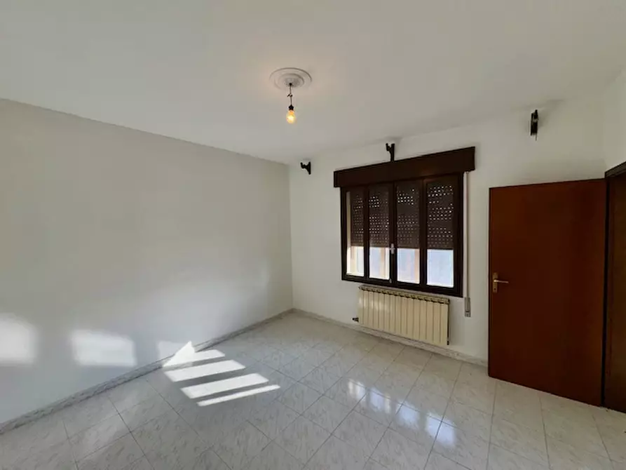 Immagine 14 di Casa indipendente in vendita  a Giacciano Con Baruchella