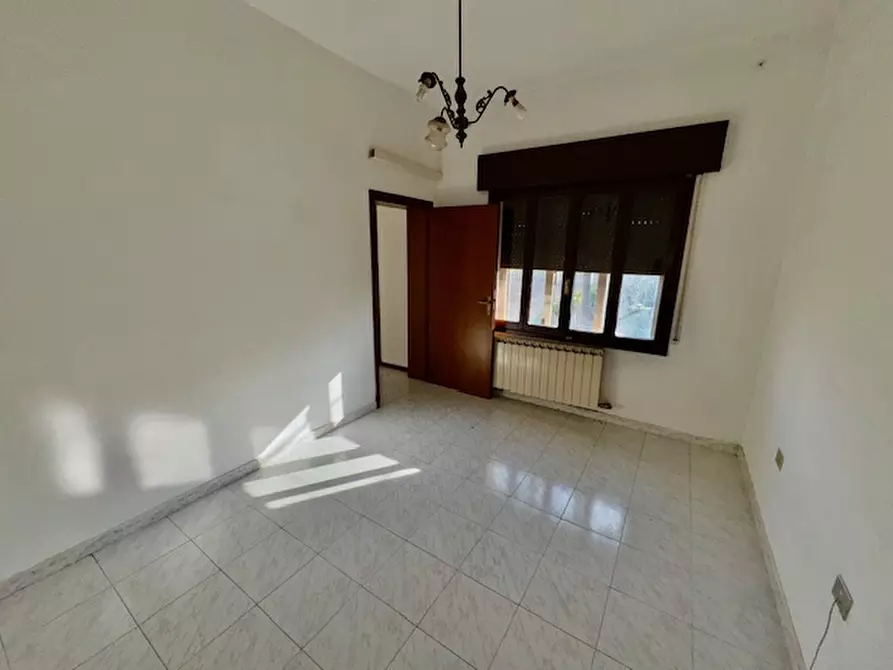 Immagine 15 di Casa indipendente in vendita  a Giacciano Con Baruchella