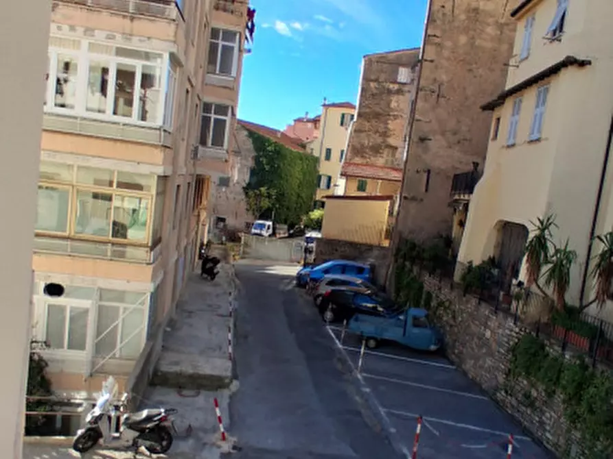 Immagine 9 di Appartamento in vendita  in Via Astraldi a San Remo