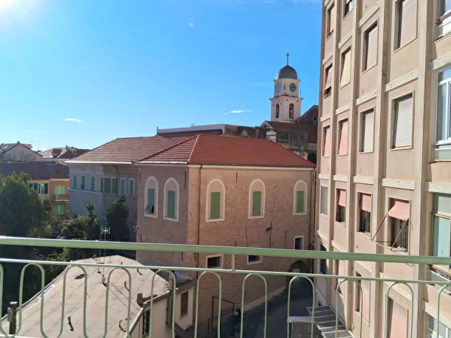 Immagine 10 di Appartamento in vendita  in Via Astraldi a San Remo