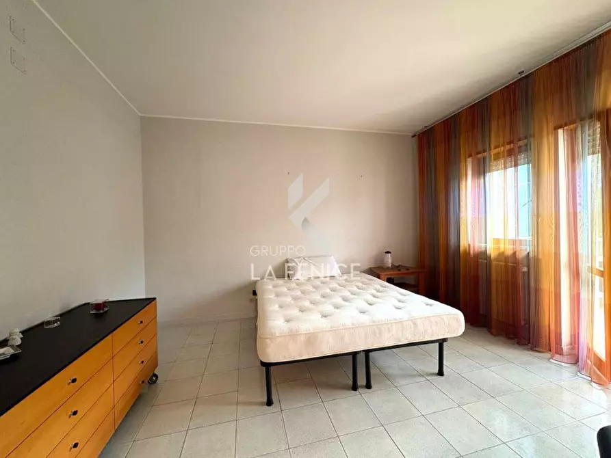 Immagine 17 di Appartamento in affitto  in via taranto 87 a Martina Franca