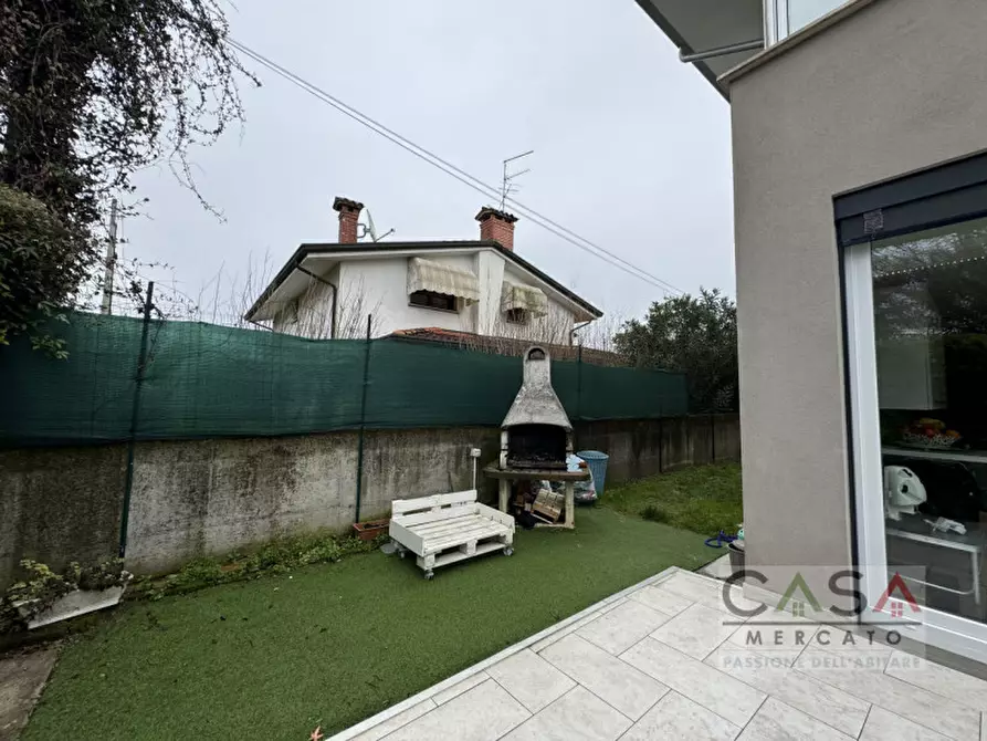 Immagine 5 di Casa bifamiliare in vendita  in Via Nogaredo a Cordenons