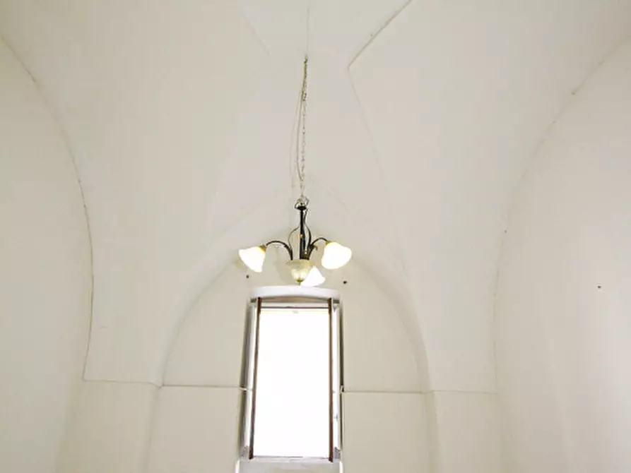 Immagine 20 di Palazzo in vendita  in Via Gaetano Vinci a Parabita