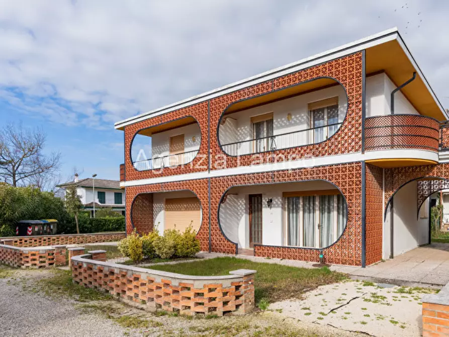 Immagine 2 di Villetta a schiera in vendita  in Via dei Foscari a Caorle
