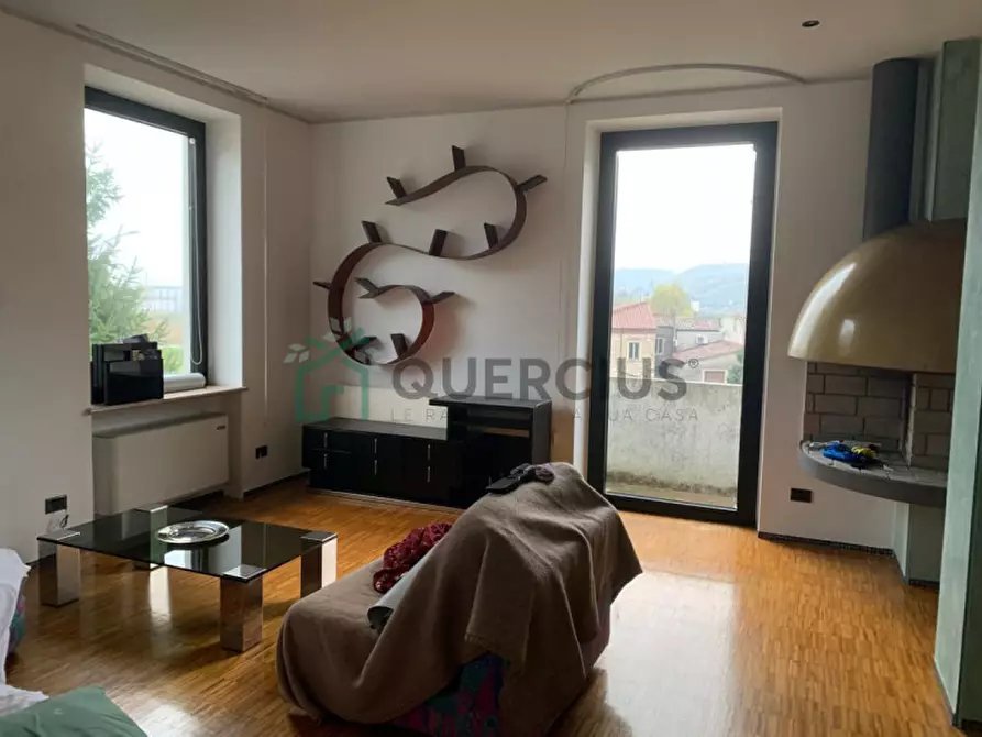 Immagine 1 di Appartamento in vendita  in Via Molini a Cazzano Di Tramigna