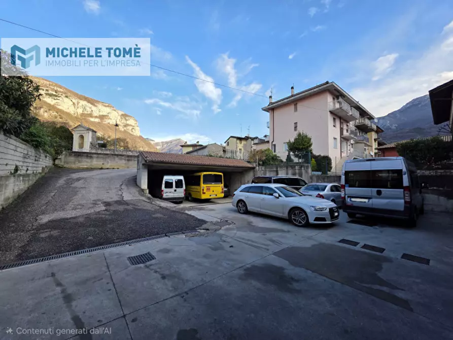 Immagine 12 di Capannone industriale in affitto  in Via Don Cesare Scala a Brentino Belluno