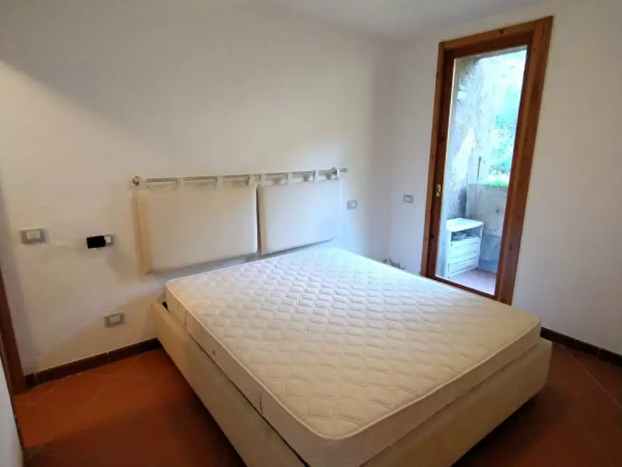 Immagine 11 di Appartamento in vendita  in VIALE CUGNANA VERDE n. 46/20 Piano 3 a Olbia