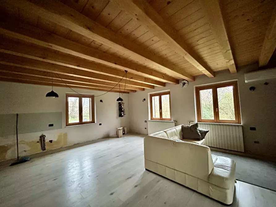 Immagine 6 di Casa indipendente in vendita  in via milone a Pescantina