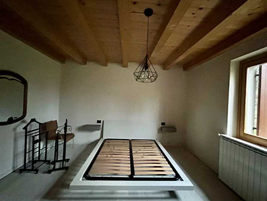 Immagine 10 di Casa indipendente in vendita  in via milone a Pescantina