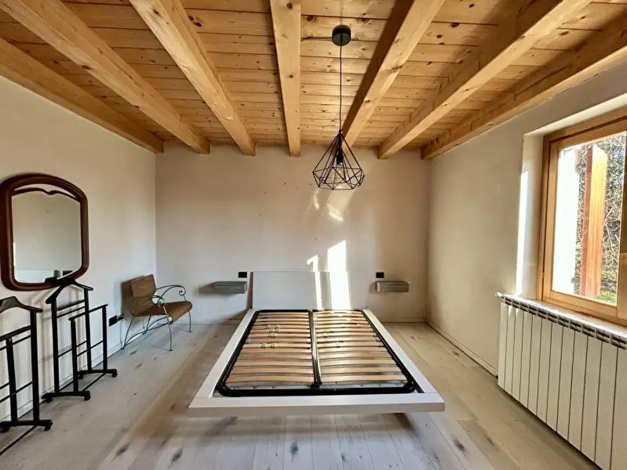 Immagine 11 di Casa indipendente in vendita  in via milone a Pescantina