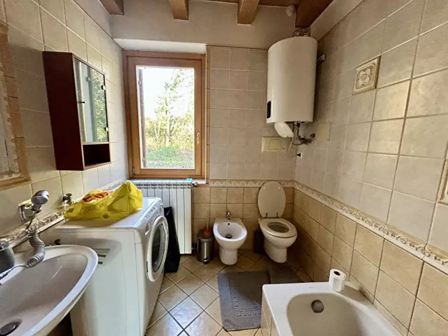 Immagine 14 di Casa indipendente in vendita  in via milone a Pescantina