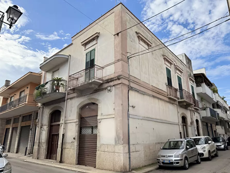 Immagine 14 di Appartamento in vendita  a Andria