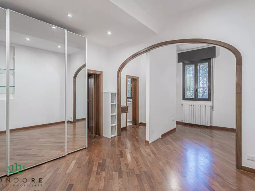 Immagine 1 di Appartamento in vendita  in Via dal Lino a Bologna