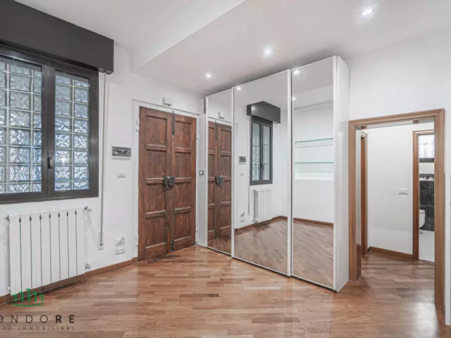 Immagine 5 di Appartamento in vendita  in Via Volontari della Libertà a Bologna