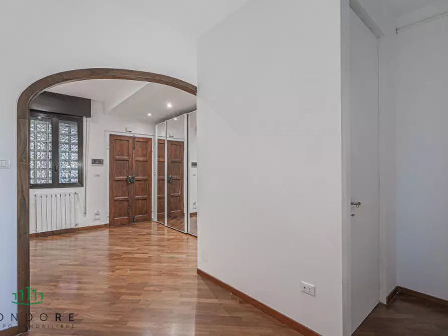 Immagine 8 di Appartamento in vendita  in Via Volontari della Libertà a Bologna