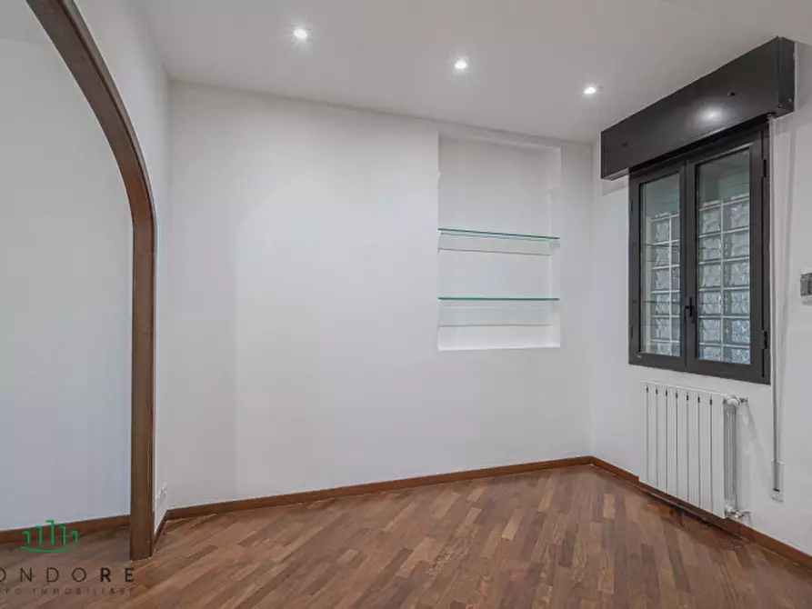 Immagine 10 di Appartamento in vendita  in Via Volontari della Libertà a Bologna