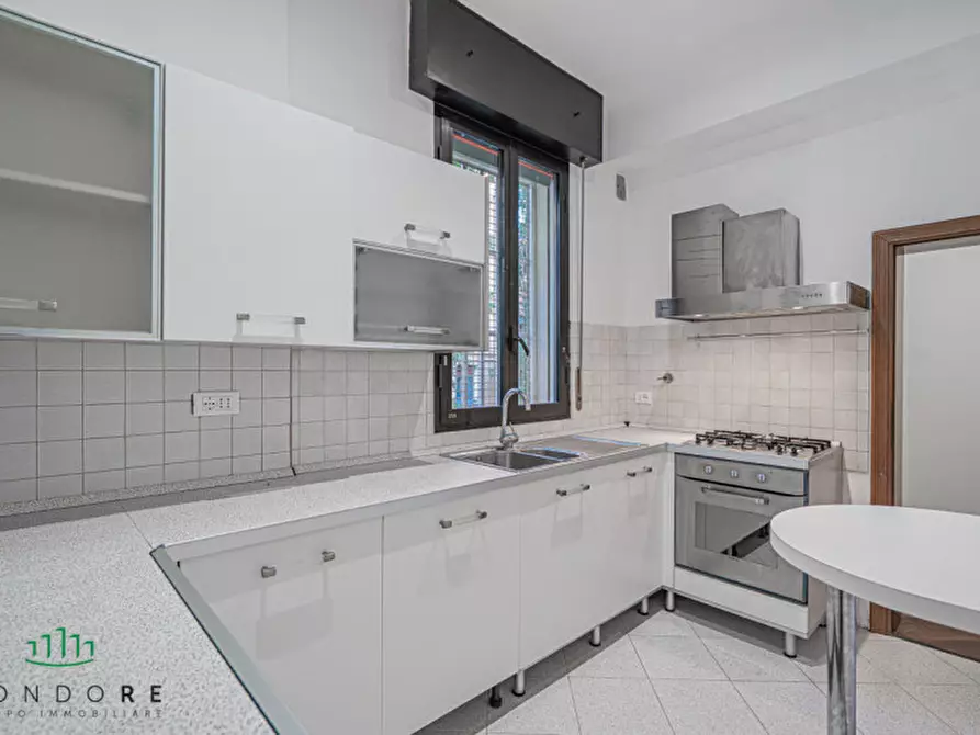Immagine 13 di Appartamento in vendita  in Via dal Lino a Bologna