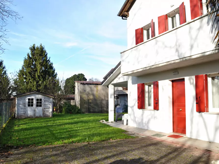 Immagine 17 di Casa bifamiliare in vendita  in Via Santo Stefano a Vigonza