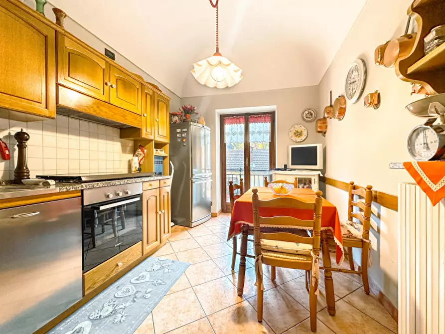 Immagine 4 di Villetta a schiera in vendita  in FRAZIONE VANZONE 57 a Borgosesia