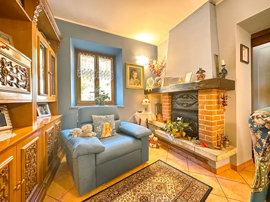 Immagine 17 di Villetta a schiera in vendita  in FRAZIONE VANZONE 57 a Borgosesia