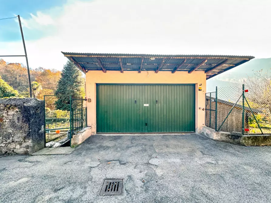 Immagine 34 di Villetta a schiera in vendita  in FRAZIONE VANZONE 57 a Borgosesia