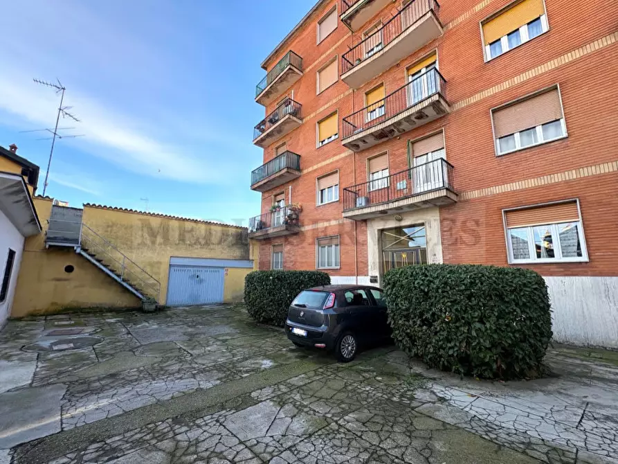 Immagine 17 di Appartamento in vendita  in via Borgonuovo n° 10 a Garlasco