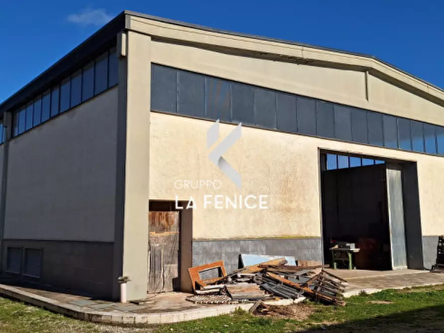 Immagine 17 di Capannone industriale in vendita  in contrada Coreggia a Alberobello