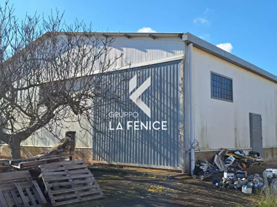 Immagine 23 di Capannone industriale in vendita  in contrada Coreggia a Alberobello