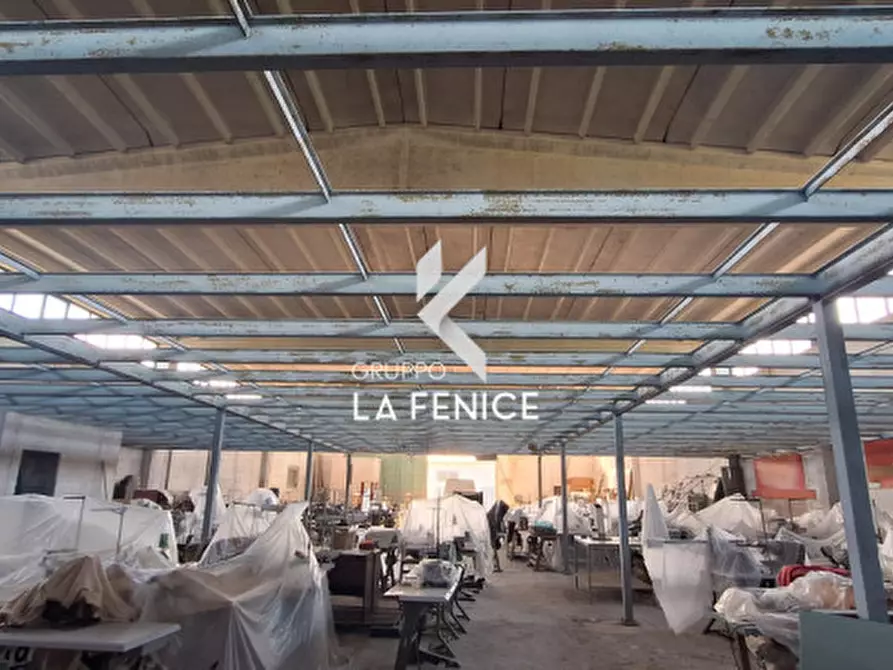 Immagine 34 di Capannone industriale in vendita  in contrada Coreggia a Alberobello