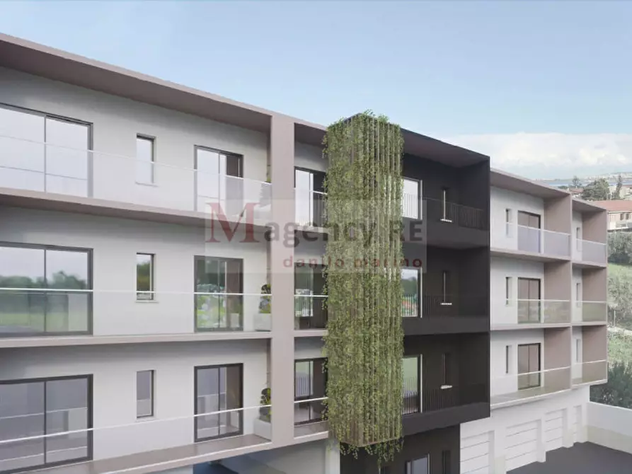 Immagine 2 di Appartamento in vendita  in Via San Francesco Pellaro 34 a Reggio Di Calabria