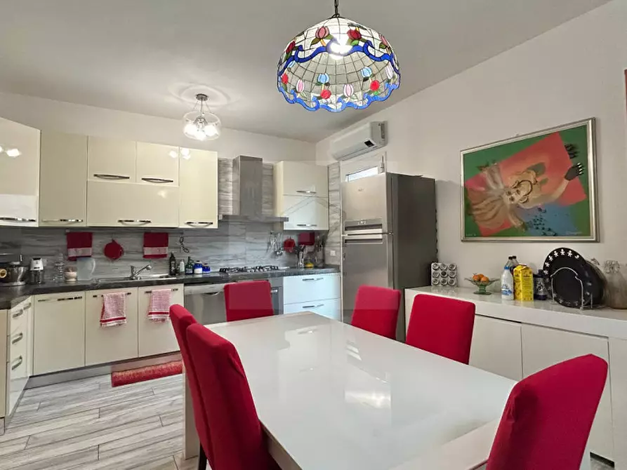 Immagine 3 di Casa indipendente in vendita  in Via Antonio Segni a Montegrotto Terme