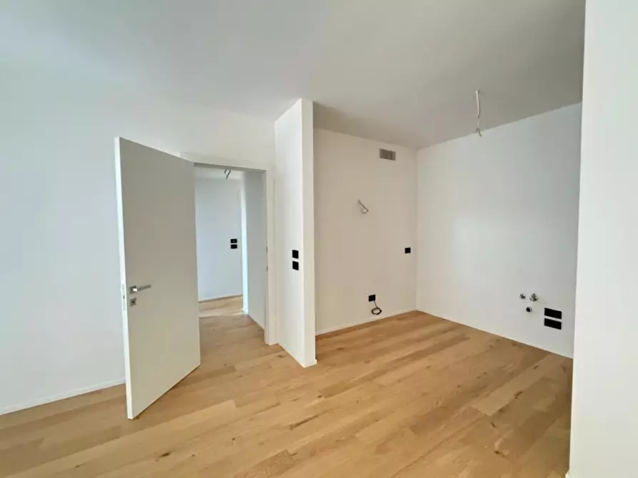 Immagine 7 di Appartamento in vendita  in Via Alceste Torselli a Treviso