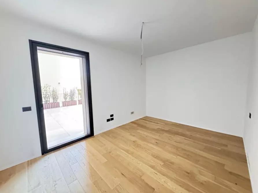 Immagine 8 di Appartamento in vendita  in Via Alceste Torselli a Treviso