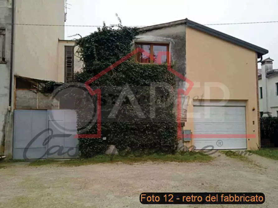 Immagine 16 di Palazzo in vendita  in via Cardinal Agostini a San Martino Di Lupari