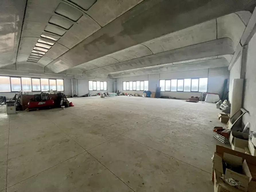 Immagine 3 di Capannone industriale in affitto  in VIA ROMA 1 a Cervarese Santa Croce