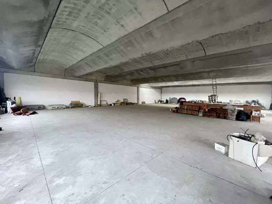 Immagine 7 di Capannone industriale in affitto  in VIA ROMA 1 a Cervarese Santa Croce