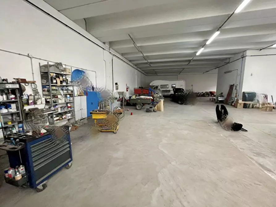 Immagine 12 di Capannone industriale in affitto  in VIA ROMA 1 a Cervarese Santa Croce