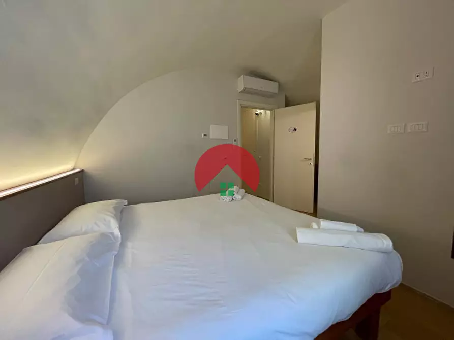 Immagine 25 di Appartamento in vendita  in salita castelvecchio a Matera