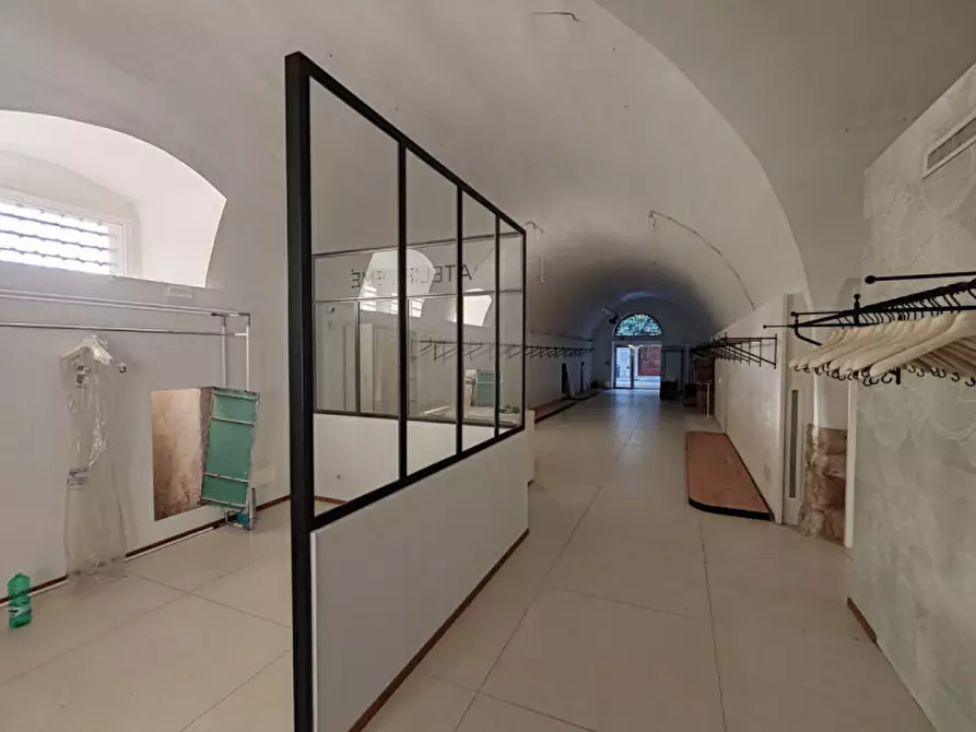 Immagine 3 di Negozio in affitto  in CORSO CAVOUR, 148 a Andria