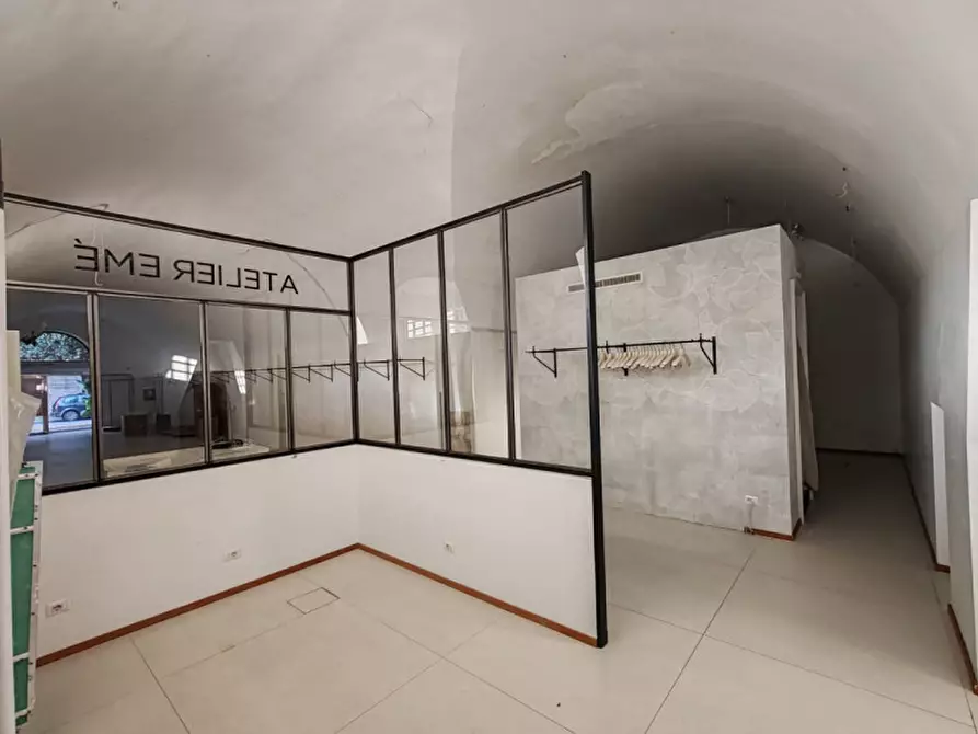 Immagine 4 di Negozio in affitto  in CORSO CAVOUR, 148 a Andria