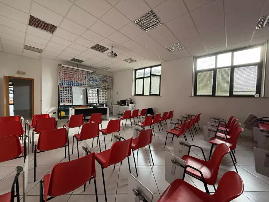 Immagine 6 di Ufficio in vendita  in Piazza Roma a Buttapietra