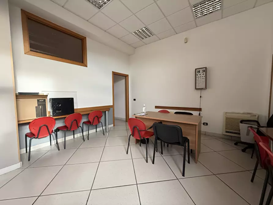 Immagine 9 di Ufficio in vendita  in Piazza Roma a Buttapietra