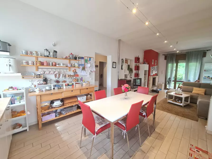 Immagine 2 di Casa indipendente in vendita  in via Liviana a Torreglia