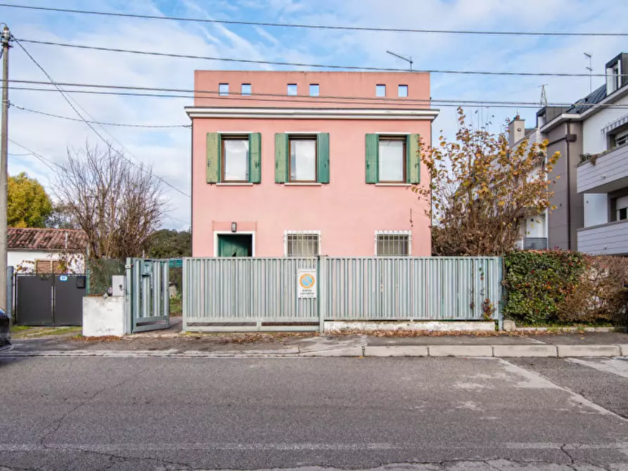Immagine 7 di Casa indipendente in vendita  in Via Mortise 39 a Padova